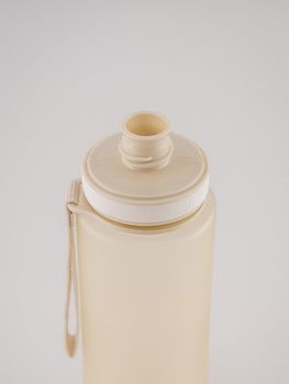  Equa BPA-Free steklenička, 600 ml, Sand 