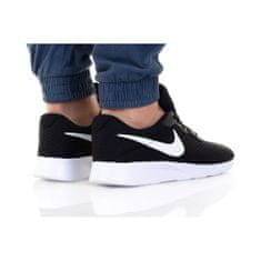 Nike Čevlji črna 42 EU Tanjun