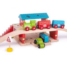 Bigjigs Rail Železniška postaja Bigjigs čez cesto