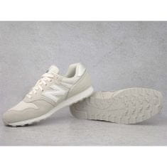 New Balance Čevlji krem 45 EU 373