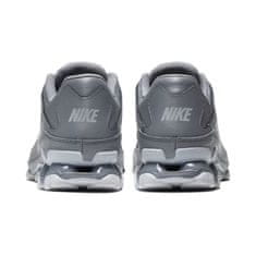 Nike Čevlji siva 42 EU Reax 8 TR Mesh