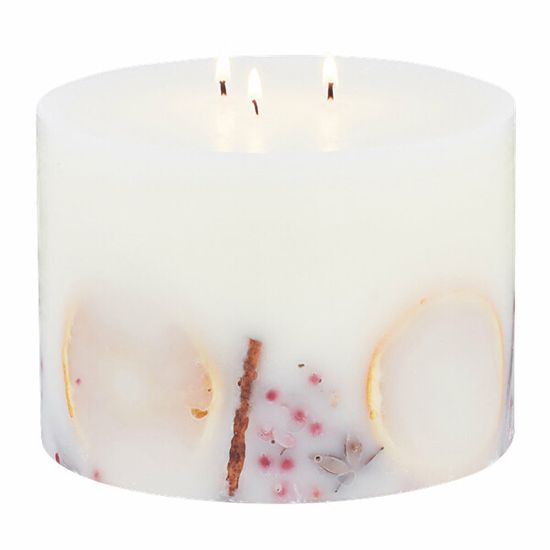 Noble Isle Fireside sveča ob ognju ( Botanica l Candle)