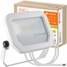 LEDVANCE Reflektor LED svetilka 10W 1100lm 3000K Topla bela IP65